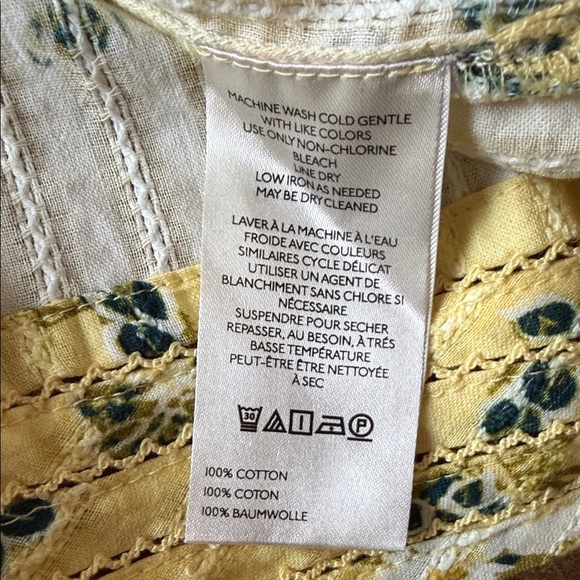 Anthro Pilcro Jade Short Sleeve Pleated Swing Top Yellow Floral SIZE XL NEW - Picture 6 of 6